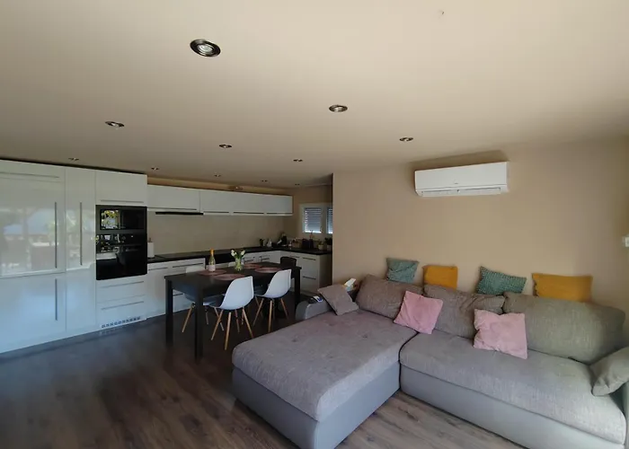 Apartman Fonyod Dom wakacyjny *